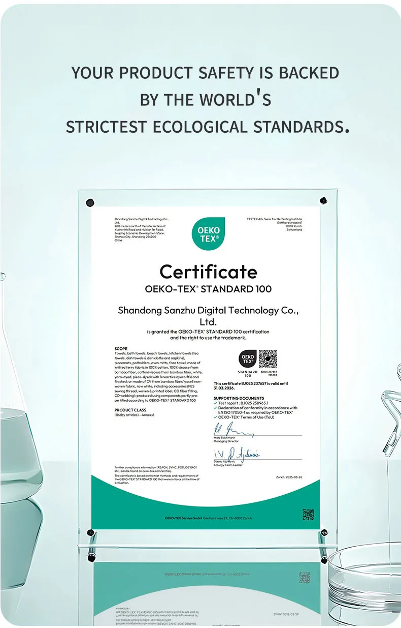 Полотенце среднего размера с изображениями лиц мальчика и девочки в классическую крупную клетку (10)